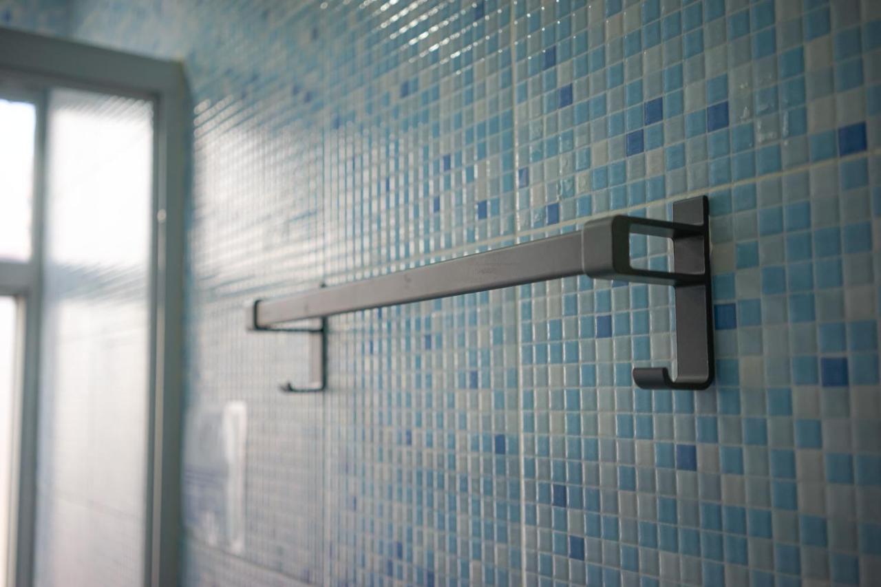 Student Accommodation - 290 Hennessy Road Гонконг Екстер'єр фото